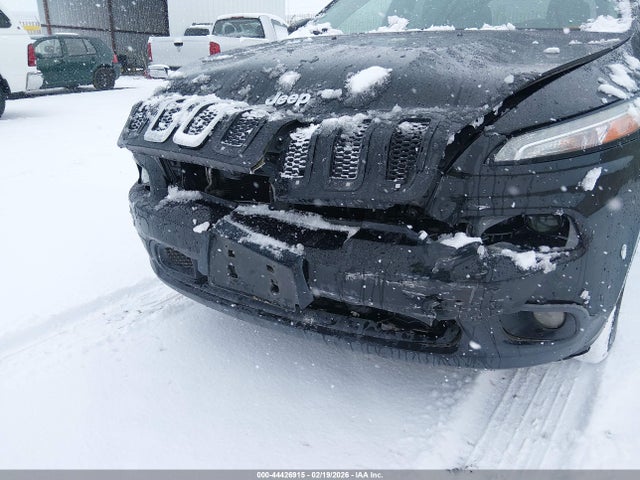 1C4PJMCS8FW510540 Jeep Cherokee Latitude