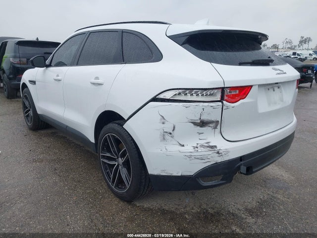 2017 JAGUAR F-PACE SADCJ2BN7HA095018 Photo 2