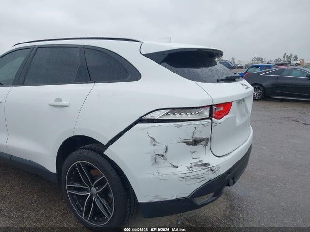 2017 JAGUAR F-PACE SADCJ2BN7HA095018 Photo 5