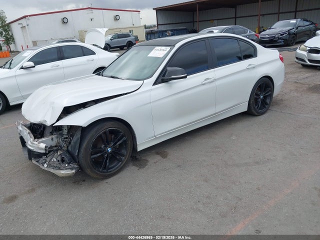 BMW 320i 2016 WBA8A9C56GK617541 Image 2