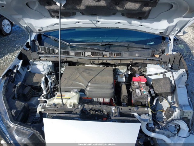 2024 NISSAN LEAF 1N4CZ1CV2RC551743 Photo 9