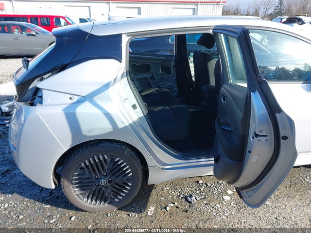 2024 NISSAN LEAF 1N4CZ1CV2RC551743 Photo 7