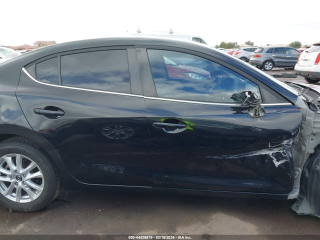 JM1BM1U72G1304655 Mazda Mazda3 I Sport