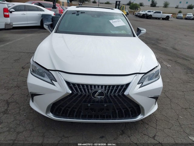 Lexus ES 300H 2024 58ADA1C15RU042683 Image 11