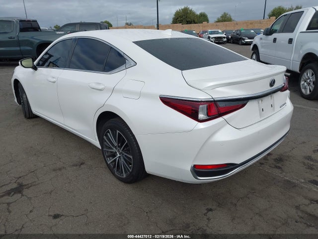 Lexus ES 300H 2024 58ADA1C15RU042683 Image 3