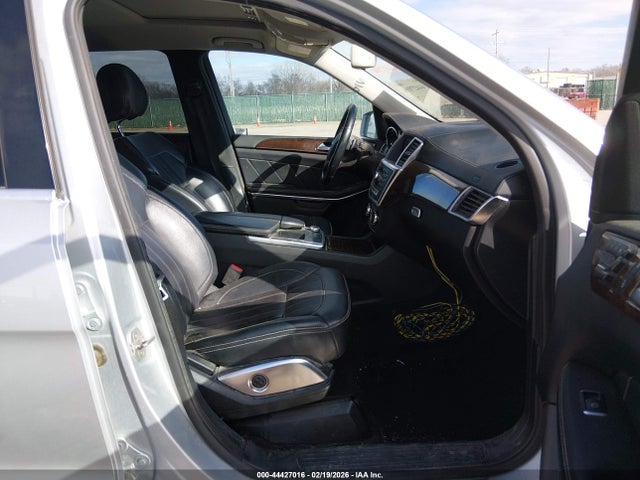 Продажа на аукционе авто 2013 Mercedes-benz Gl 450 4matic, vin: 4JGDF7CE2DA243031, номер лота: 44427016