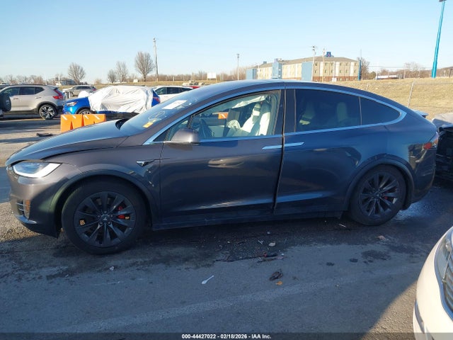 Aukcja sprzedaży 2018 Tesla Model X 100d/75d/p100d, vin: 5YJXCBE45JF089774, numer aukcji: 44427022
