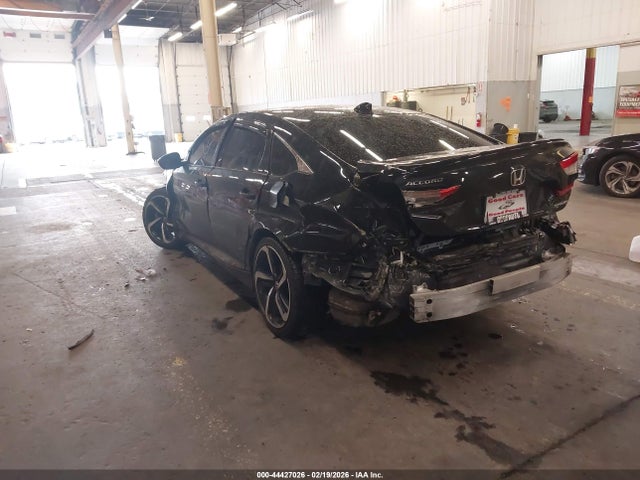 Продажа на аукционе авто 2018 Honda Accord Sport, vin: 1HGCV1F32JA215320, номер лота: 44427026