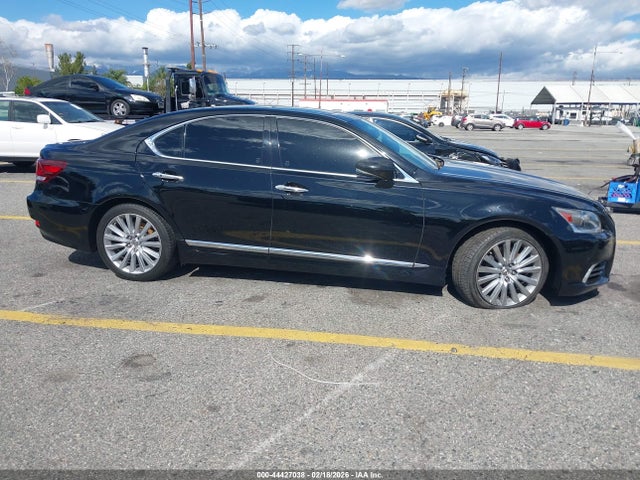 Lexus LS 460 2014 JTHCL5EF0E5020563 Image 13