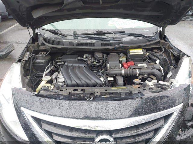 3N1CN7AP5FL954955 Nissan Versa 1.6 S