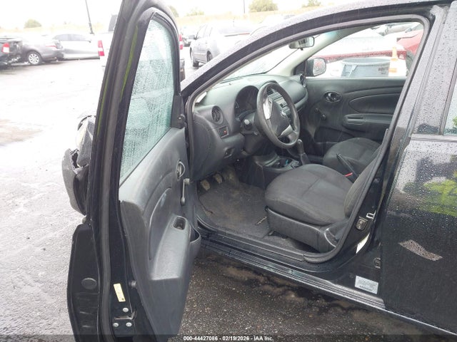 3N1CN7AP5FL954955 Nissan Versa 1.6 S