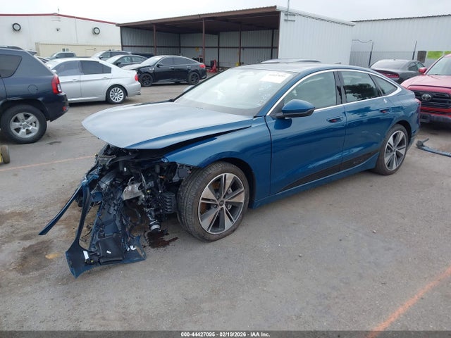 Aukcja sprzedaży 2025 Audi A6 E-tron Premium Plus, vin: WAU2CAGH0SA019465, numer aukcji: 44427095