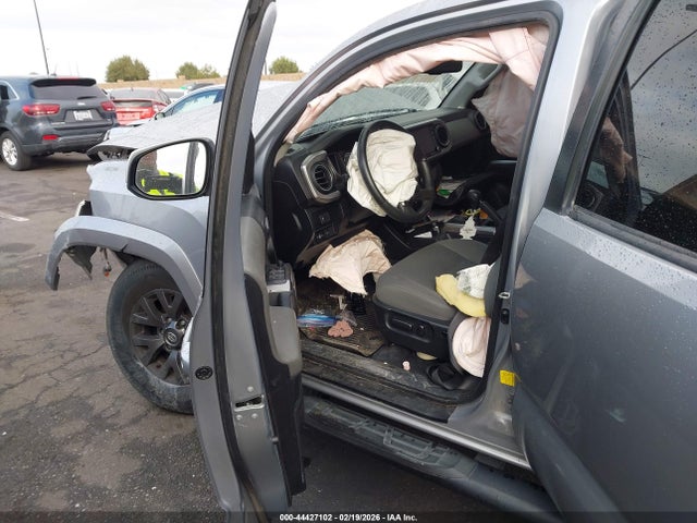 3TMAZ5CN8LM126882 Toyota Tacoma Sr5 V6