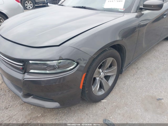 Продажа на аукционе авто 2015 Dodge Charger Se, vin: 2C3CDXBGXFH866284, номер лота: 44427109