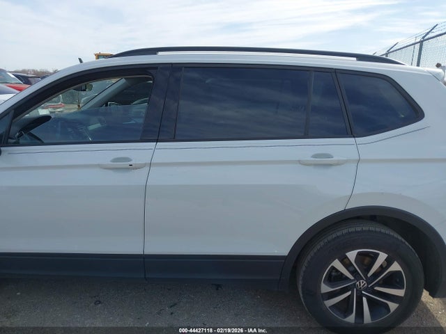 Продаж на аукціоні авто 2023 Volkswagen Tiguan 2.0t S, vin: 3VVRB7AX6PM047015, номер лоту: 44427118