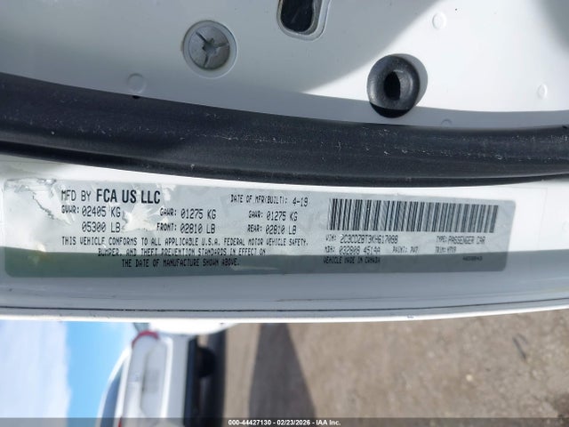 2C3CDZBT3KH617098 Dodge Challenger R/t