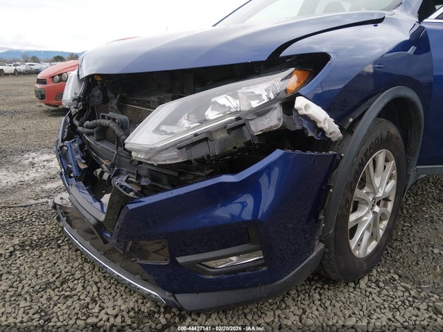 5N1AT2MM4HC755145 Nissan ROGUE SV
