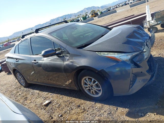 JTDKBRFU8J3595715 Toyota Prius Two