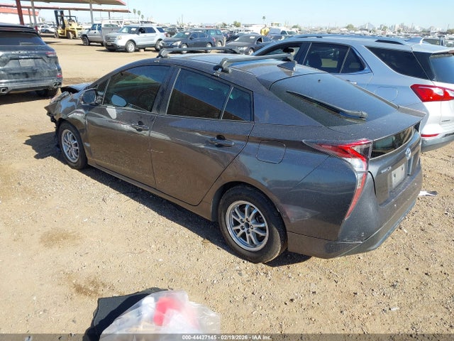 JTDKBRFU8J3595715 Toyota Prius Two
