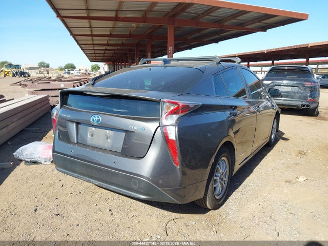 JTDKBRFU8J3595715 Toyota Prius Two