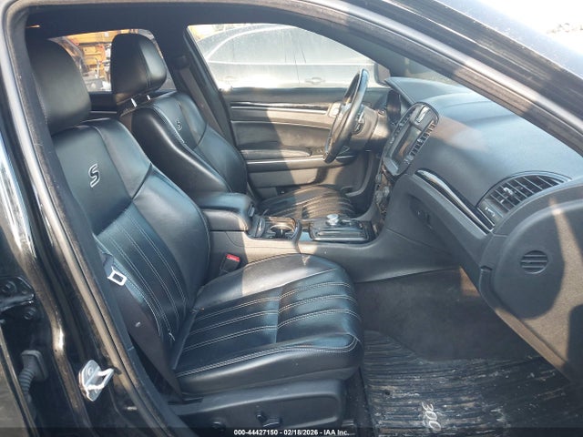 Продаж на аукціоні авто 2017 Chrysler 300 300s Awd, vin: 2C3CCAGG6HH612969, номер лоту: 44427150
