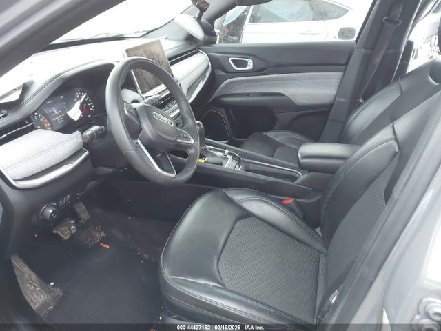 44427152 :رقم المزاد ، 3C4NJDBN1PT503942 vin ، 2023 Jeep Compass Latitude 4x4 مزاد بيع