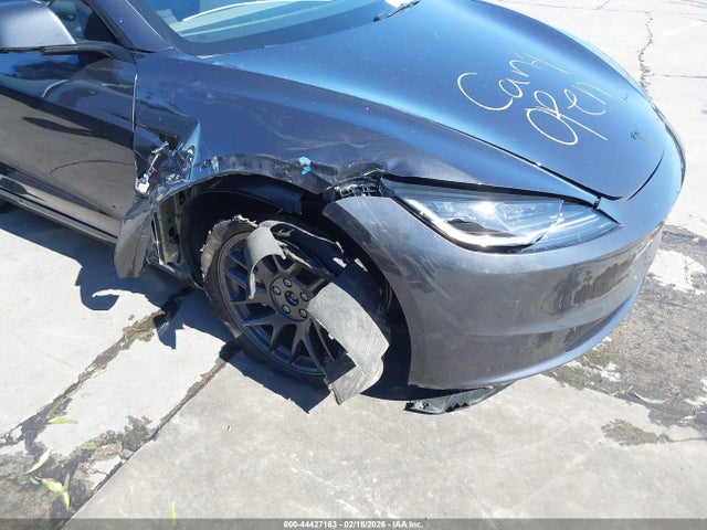 2026 TESLA MODEL 3 5YJ3E1EB3TF118645 Photo 5