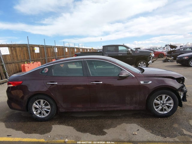 5XXGT4L32JG233302 KIA Optima Lx