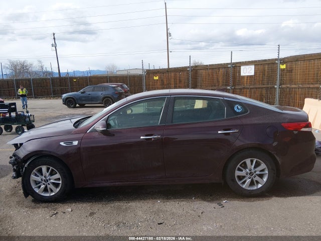 5XXGT4L32JG233302 KIA Optima Lx