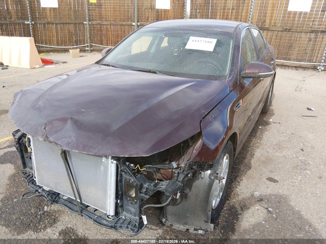 5XXGT4L32JG233302 KIA Optima Lx
