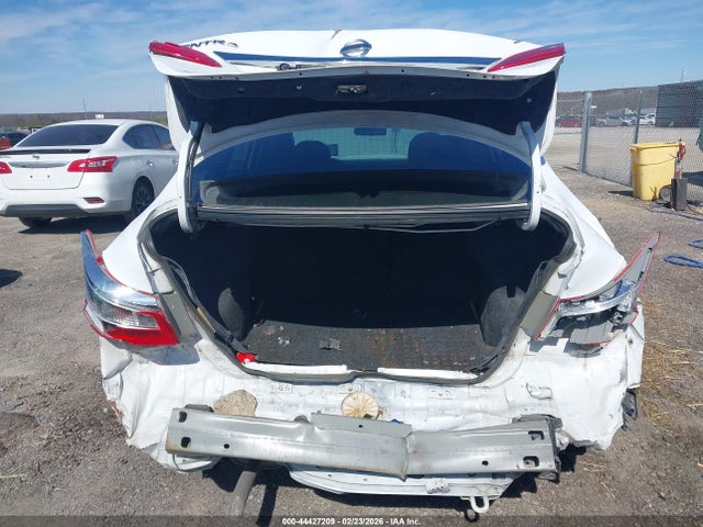 Продажа на аукционе авто 2018 Nissan Sentra S, vin: 3N1AB7AP5JY289518, номер лота: 44427209