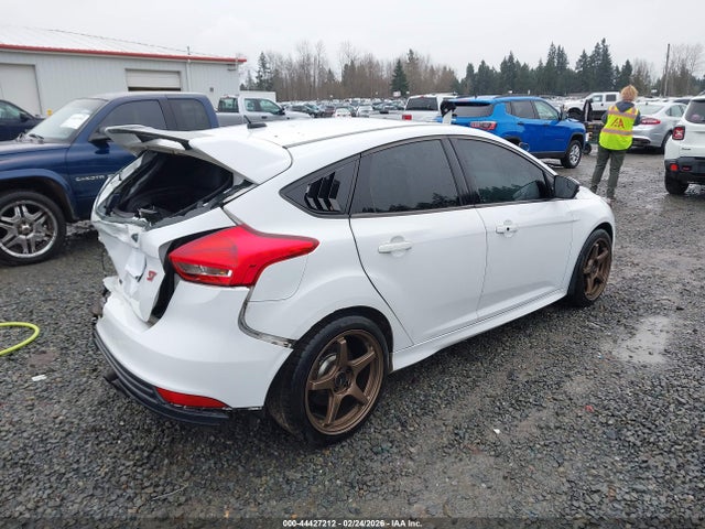 1FADP3L92HL263941 Ford FOCUS ST