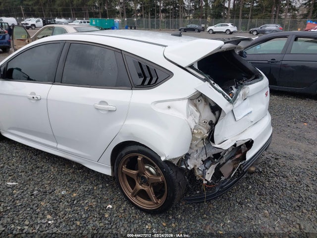 1FADP3L92HL263941 Ford FOCUS ST