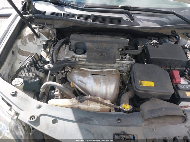 4T1BF1FK0EU761354 Toyota CAMRY SE