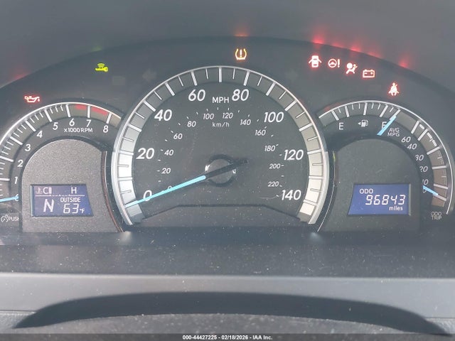 4T1BF1FK0EU761354 Toyota CAMRY SE