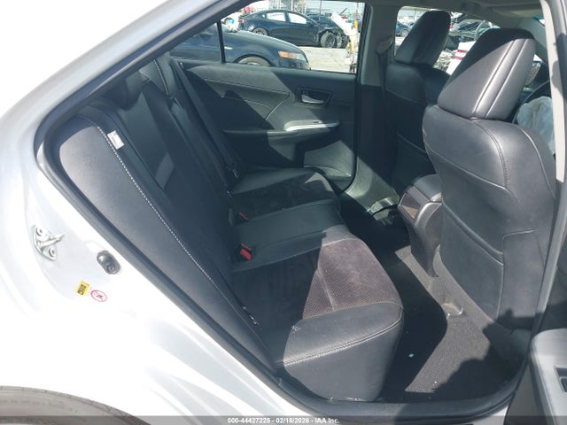 4T1BF1FK0EU761354 Toyota CAMRY SE