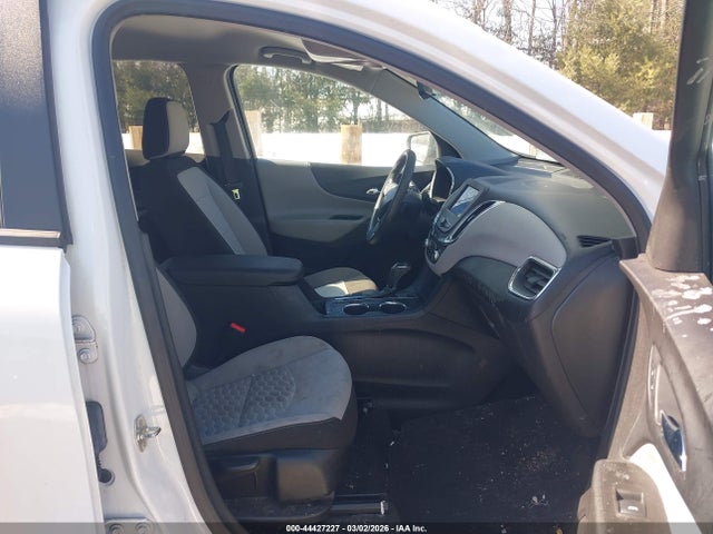 3GNAXSEV6LS684959 Chevrolet Equinox Awd Ls