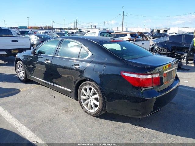 2007 LEXUS LS 460 JTHBL46F675029114 Photo 2