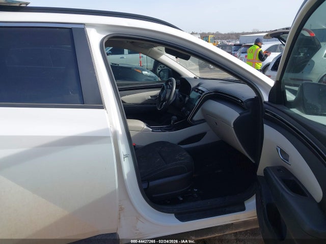 Продаж на аукціоні авто 2023 Hyundai Tucson Sel, vin: 5NMJBCAE2PH175399, номер лоту: 44427265