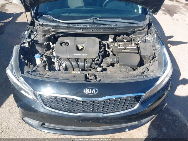 3KPFK4A7XJE273740 KIA FORTE LX