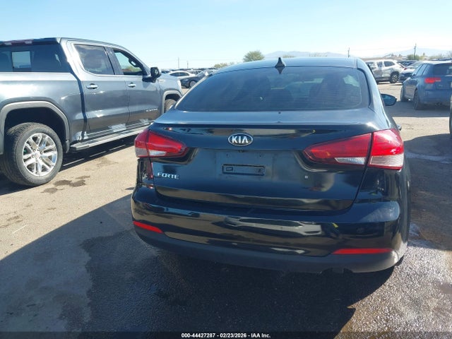 3KPFK4A7XJE273740 KIA FORTE LX
