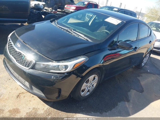 3KPFK4A7XJE273740 KIA FORTE LX