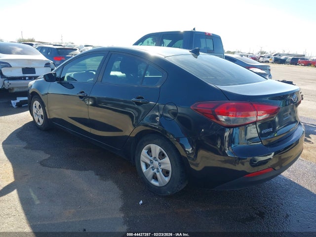 3KPFK4A7XJE273740 KIA FORTE LX