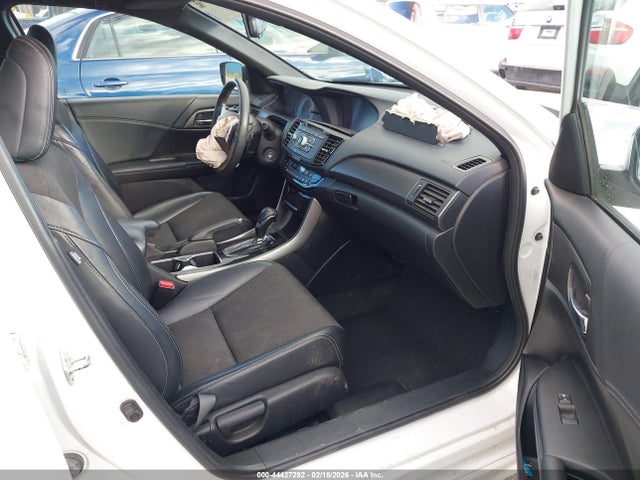 1HGCR2F56GA066396 Honda Accord Sport