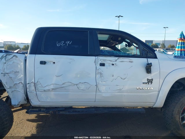 1C6SRFFT0MN735743 RAM 1500 Big Horn 4x4 5&#039;7 Box