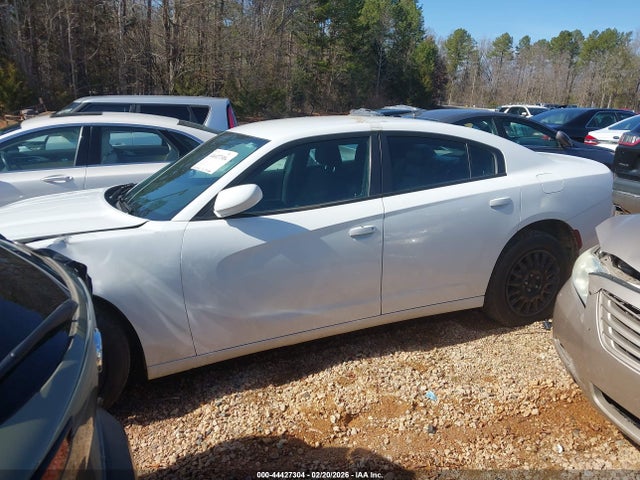2C3CDXKT2KH730996 Dodge Charger Police Awd