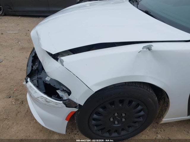 2C3CDXKT2KH730996 Dodge Charger Police Awd