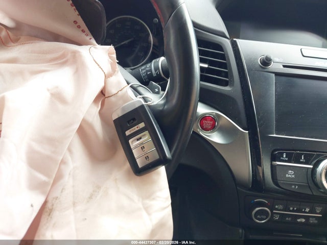 Продаж на аукціоні авто 2016 Acura Ilx Premium Package/technology Plus Package, vin: 19UDE2F7XGA005893, номер лоту: 44427307