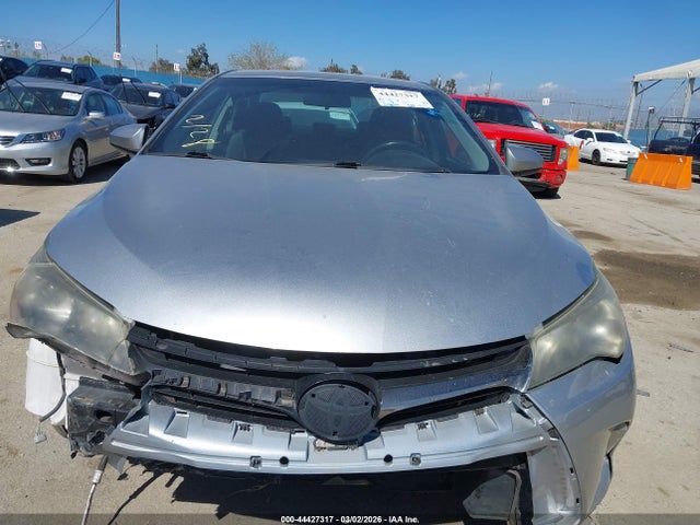 4T1BF1FK2GU590738 Toyota CAMRY SE