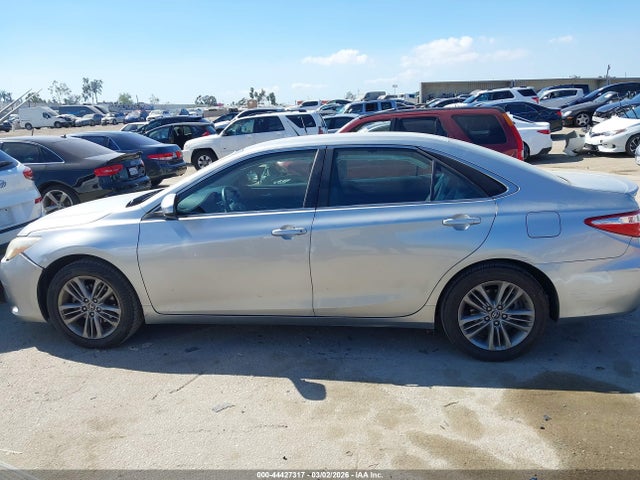 4T1BF1FK2GU590738 Toyota CAMRY SE